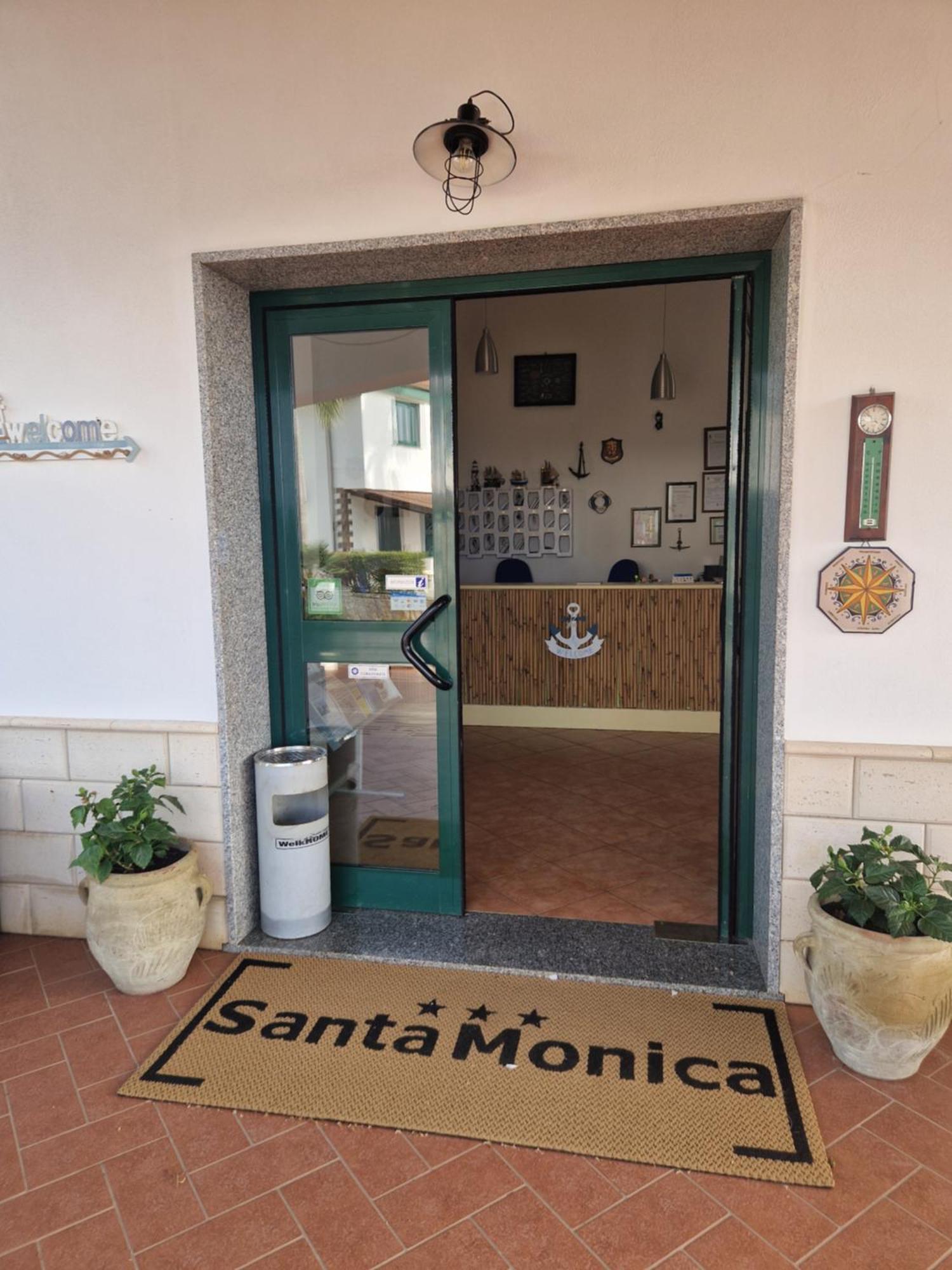 Santa Monica Residence Hotel Ricadi Kültér fotó